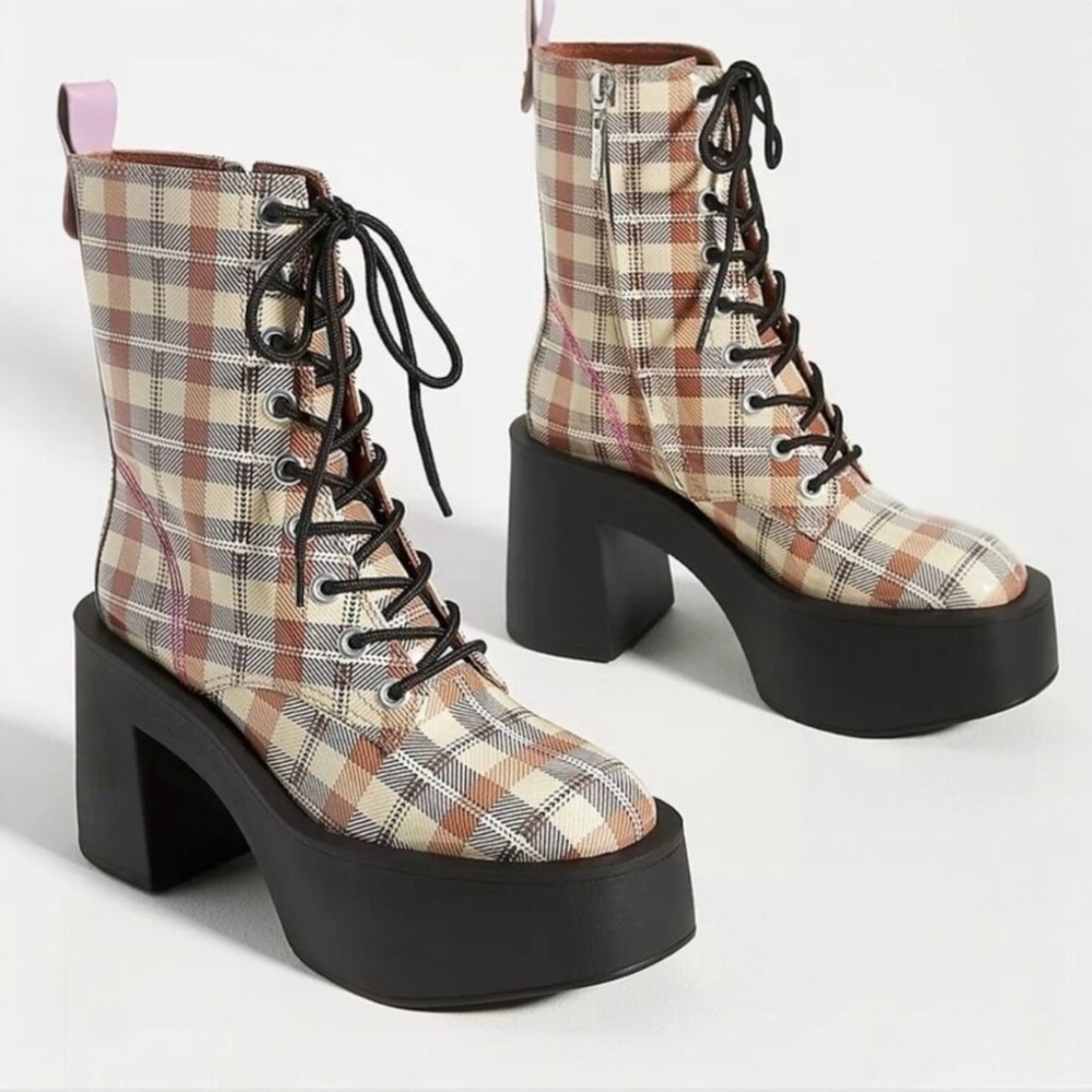 Larroude Olivia Platform Lace Up Combat Boots Size 8 Plaid Patent Leather